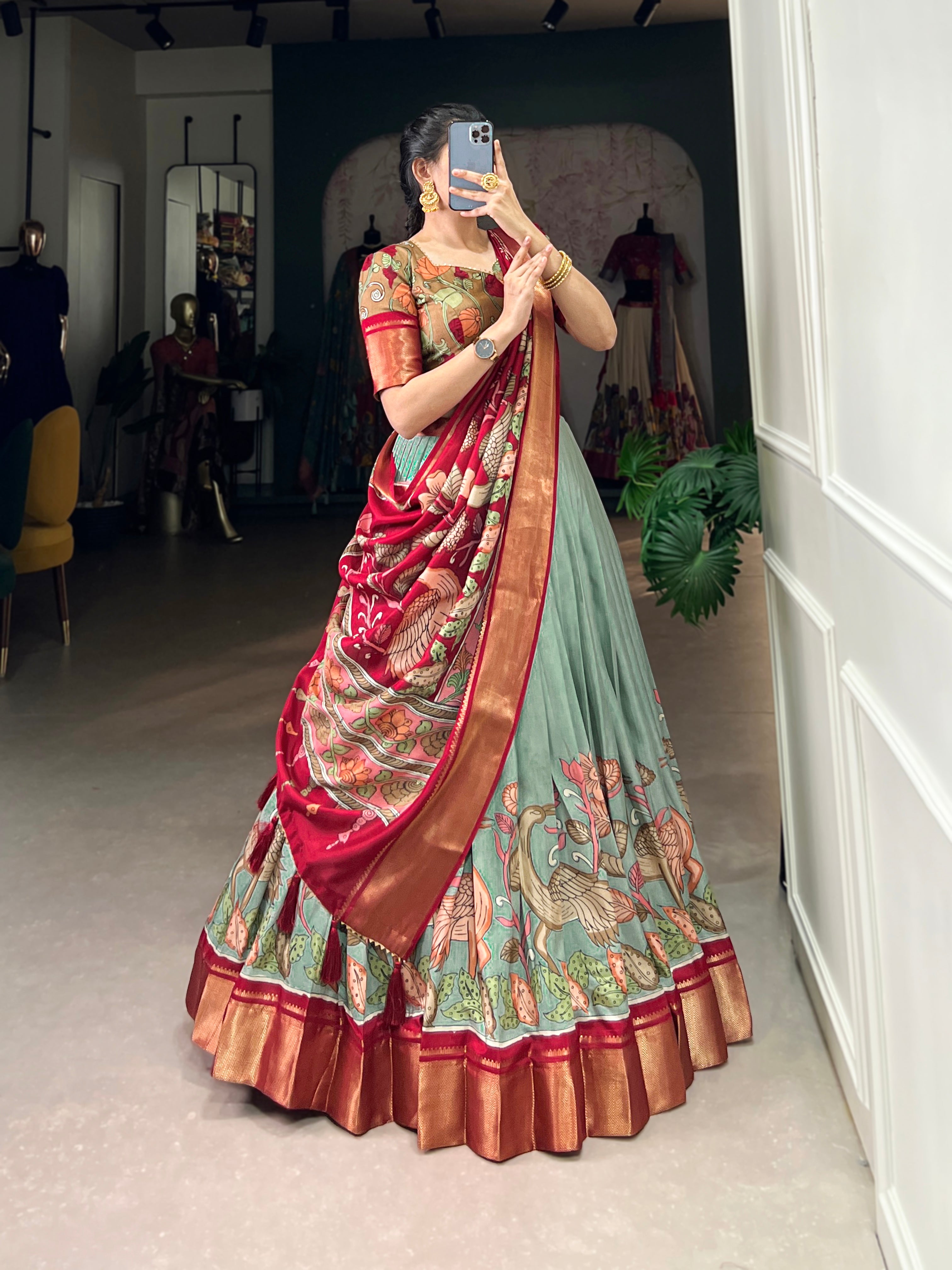 Presenting a perfectly blendedTussar silk lehenga for festive season to charm your look!β¨ - Navratri And other Festival
